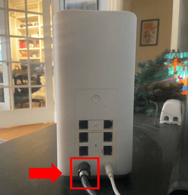 Coax cable connection to router