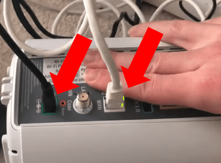 Router cable connections